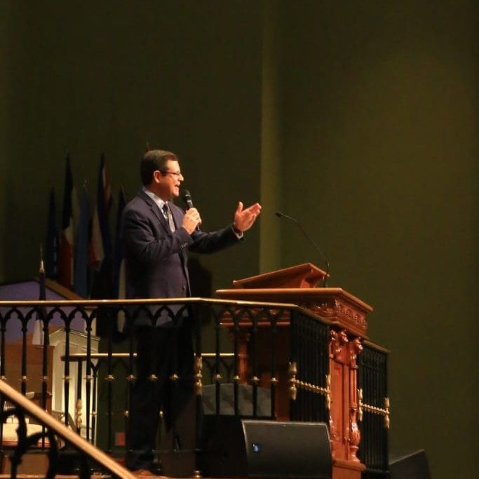 08871123-6ACB-4F97-86D7-59441AC15684-683x1024