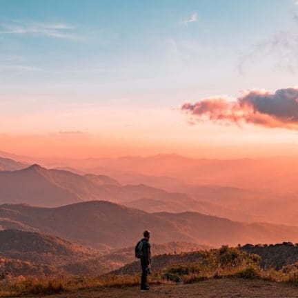 colton-duke-QRU0i5AqEJA-unsplash-768x432