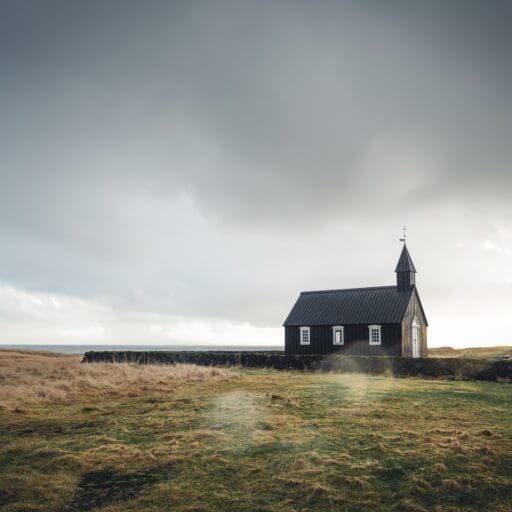 john-cafazza-AeABkasP-24-unsplash-768x512