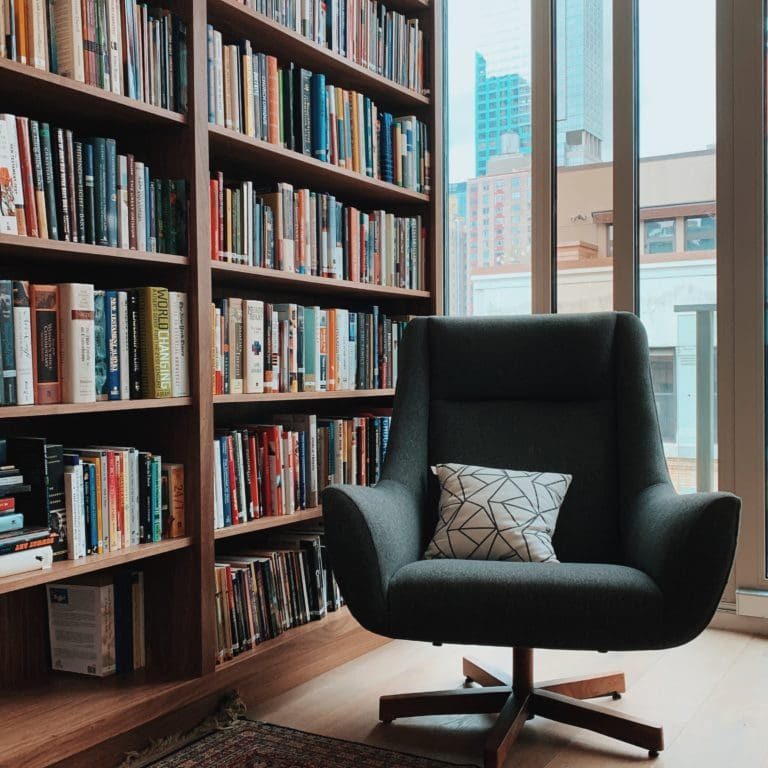 jon-tyson-kGUmNEYaSMY-unsplash-768x1024